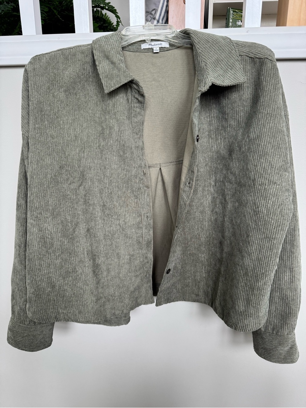 Madewell Corduroy Shirt Jacket in Olive